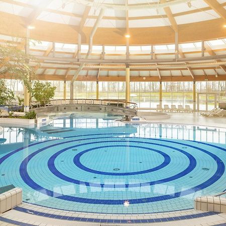 Wassernahes Ferienhaus Mit Meerblick Und Schwimmbadnutzung In Sellin - Ferienhaus Rohrweihe Gager Zewnętrze zdjęcie