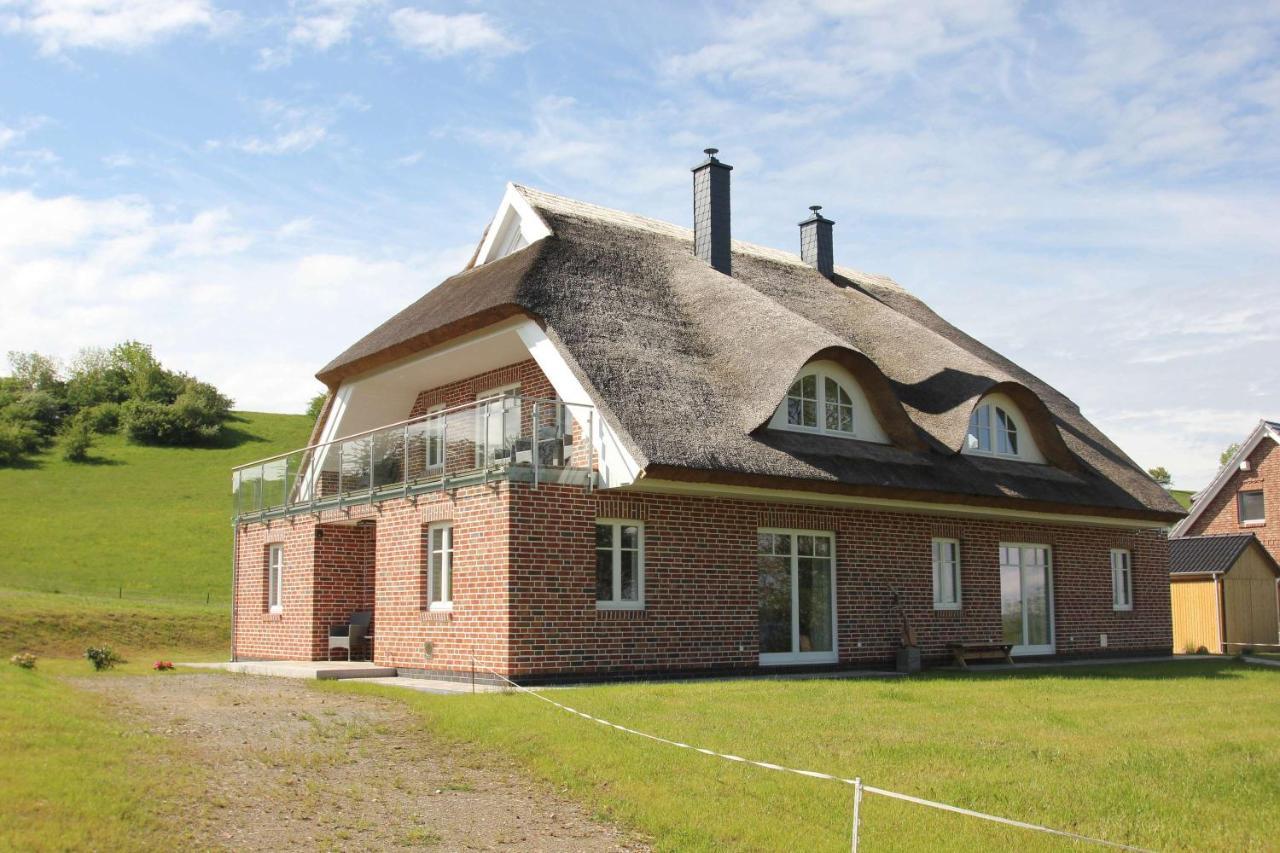 Wassernahes Ferienhaus Mit Meerblick Und Schwimmbadnutzung In Sellin - Ferienhaus Rohrweihe Gager Zewnętrze zdjęcie
